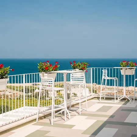 Bramare Apulian بيت ضيافة 4*